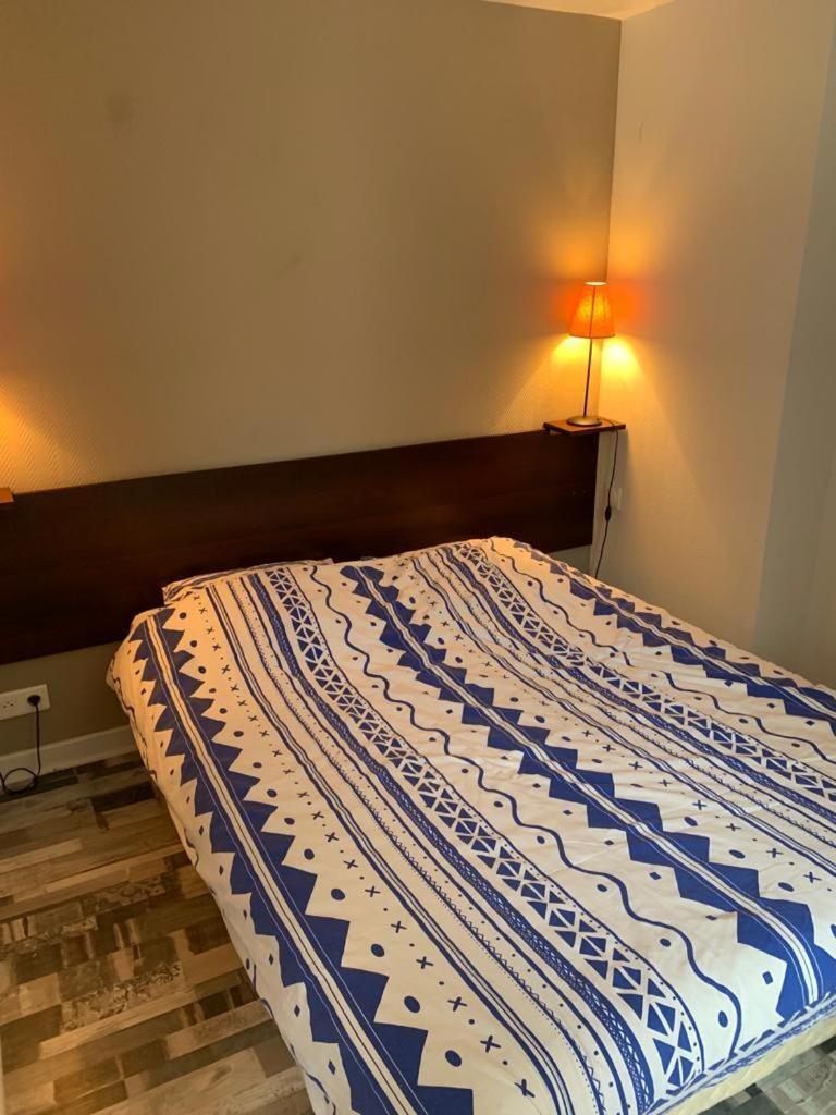 Gites De Montvaltin Le Breuil  Zimmer foto