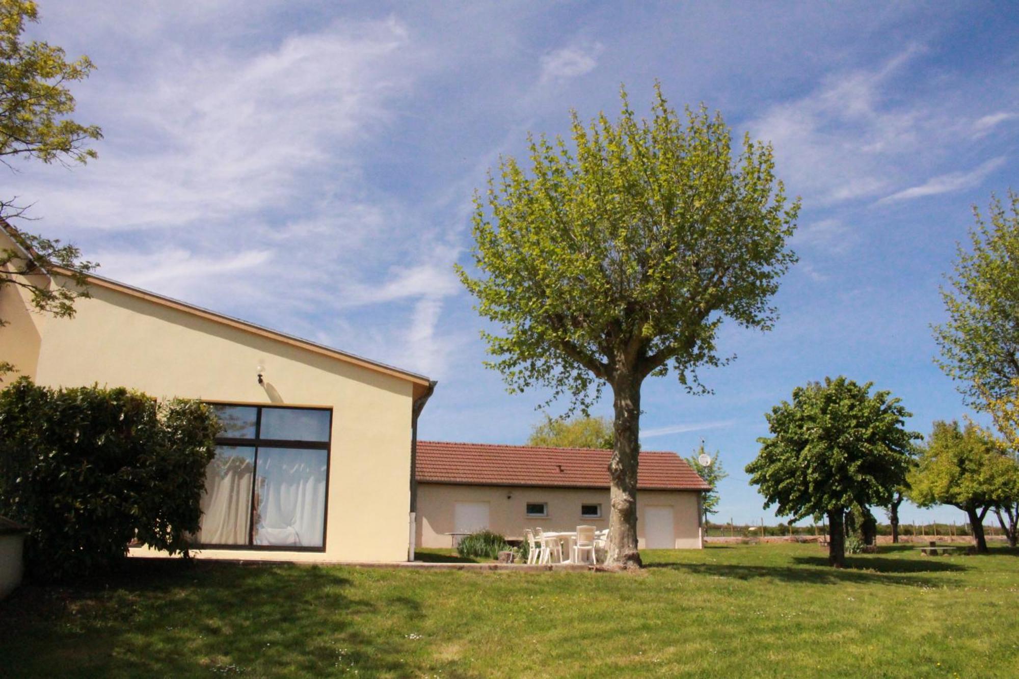 Gites De Montvaltin Le Breuil  Zimmer foto